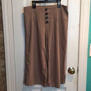 Striped light brown and white culottes